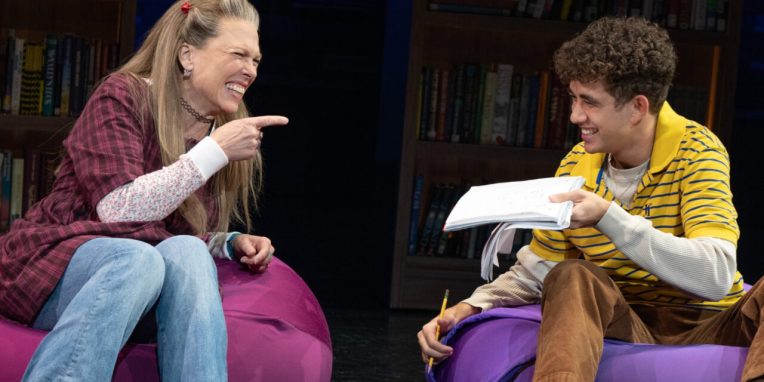 ‘KIMBERLY AKIMBO’ NATIONAL TOUR IS NOT THE GREAT ADVENTURE I HOPED FOR&nbsp;(REVIEW)