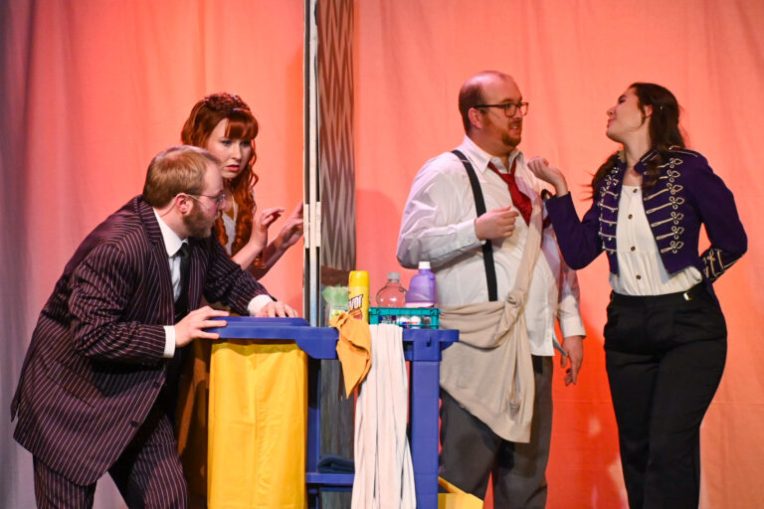 ‘LUCKY STIFF’ DELIVERS THE LAUGHS AT HERITAGE&nbsp;(REVIEW)
