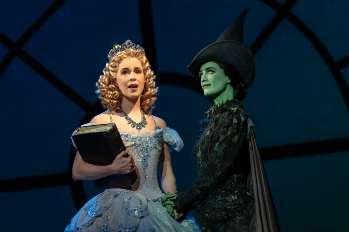 ‘WICKED’ NATIONAL TOUR IS THE SPECTACLE ENTERTAINMENT THAT’S MADE IT SO POPULAR (REVIEW)